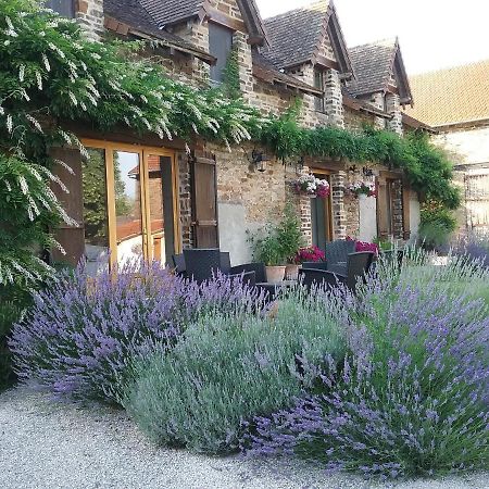 La Petite Ecurie Villa Saint-Yrieix-la-Perche Exterior photo